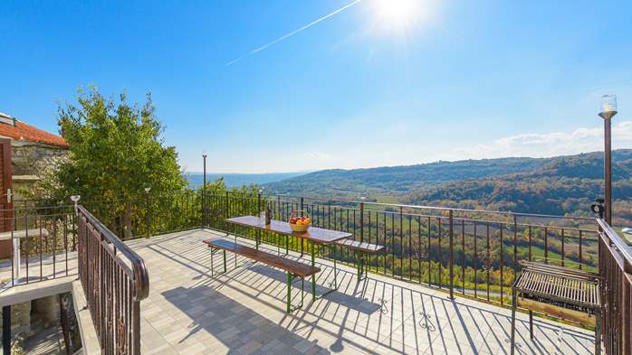 Appartamenti a Pićan con piscina e splendida vista, 27