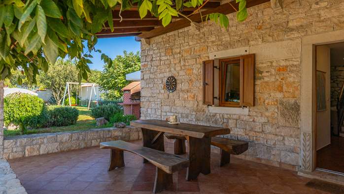 Villa with private pool, decorated in traditional Istrian style, 7