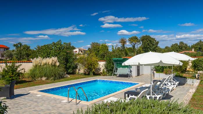 Villa with private pool, decorated in traditional Istrian style, 22