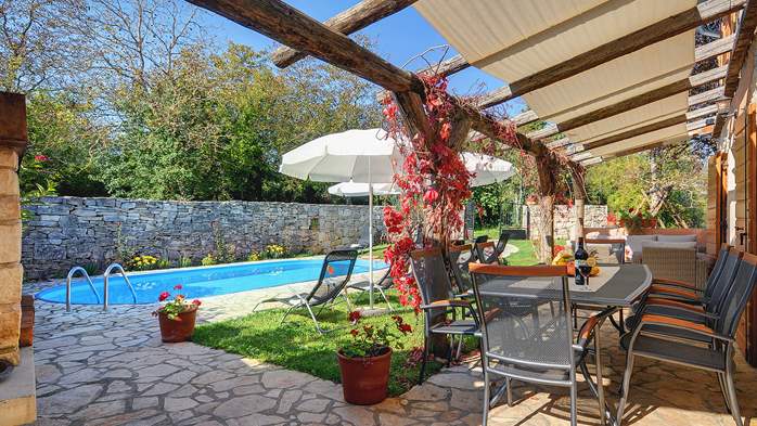 Villa su due piani, con piscina e terrazza nell'Istria centrale, 1