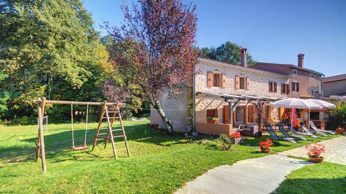 Villa su due piani, con piscina e terrazza nell'Istria centrale, 14