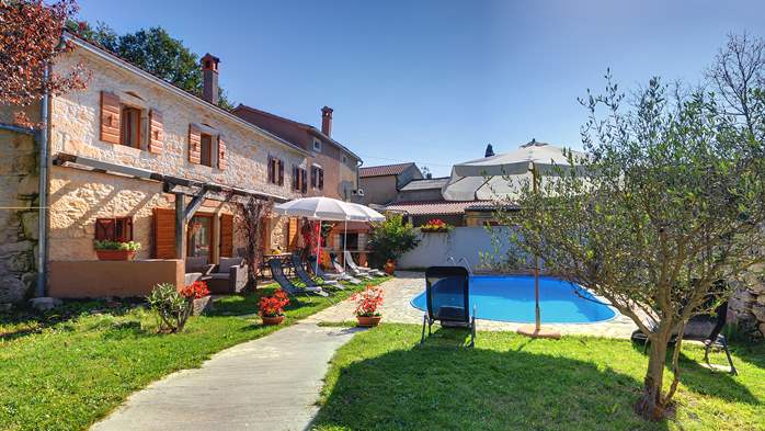 Villa su due piani, con piscina e terrazza nell'Istria centrale, 2