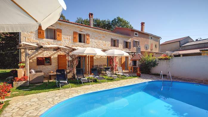 Villa su due piani, con piscina e terrazza nell'Istria centrale, 15