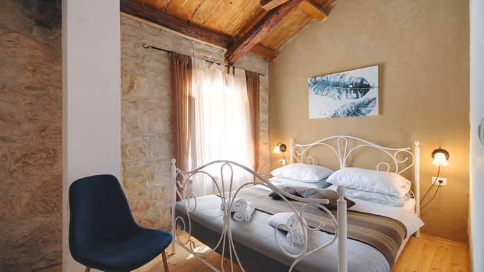 Villa su due piani, con piscina e terrazza nell'Istria centrale, 31