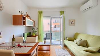Apartment mit Doppelzimmer und eigenem Balkon für 3 Personen, 1