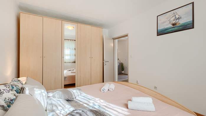 Apartment für 9 Personen mit privatem Pool und Parkplatz, 22