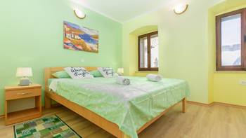 Apartment in rustic accommodation with shared pool, 7