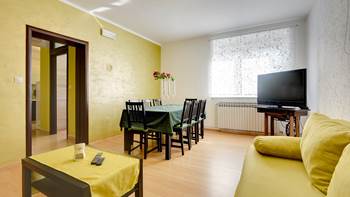 Apartman u Medulinu s bazenom, roštilj, terasa, 9